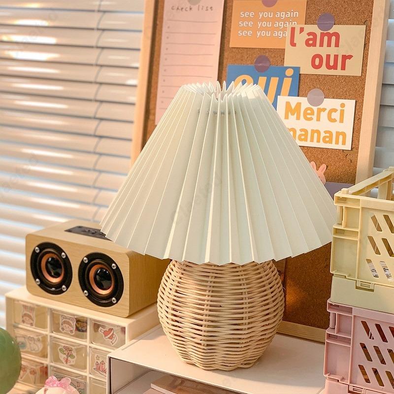 LED Stoff Plissee Lampenschirm Retro Rattan Streifen USB Schlafzimmer Nachttisch Lampe Schreibtisch Lampe Indoor Hause Dekoration Beleuchtung Leuchte