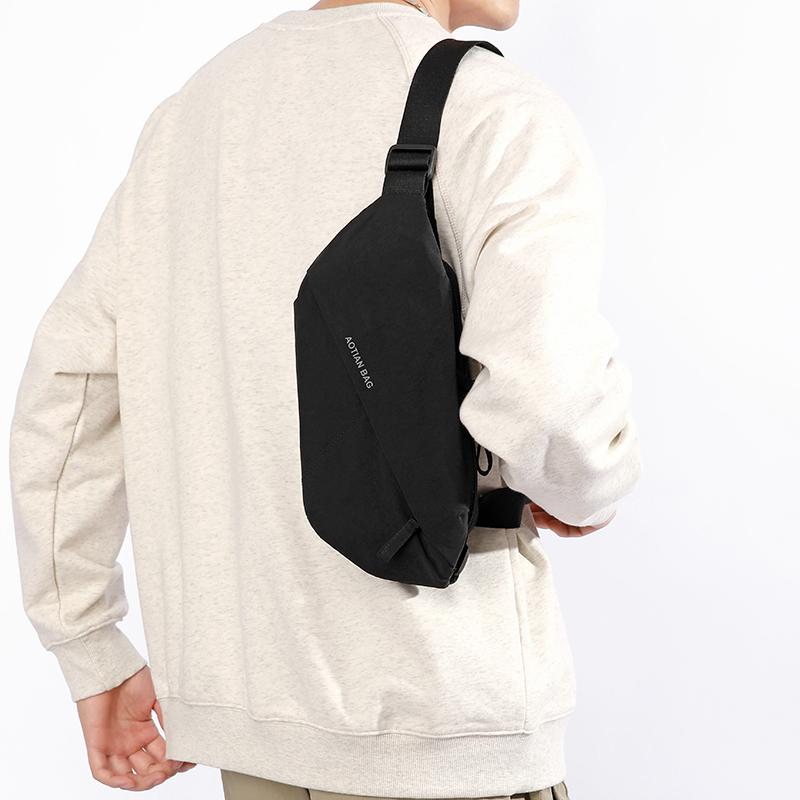 Large Capacity Outdoor Sling Bag – Waterproof Chest Waist Pack for Running Gym Hiking & Cycling Phone