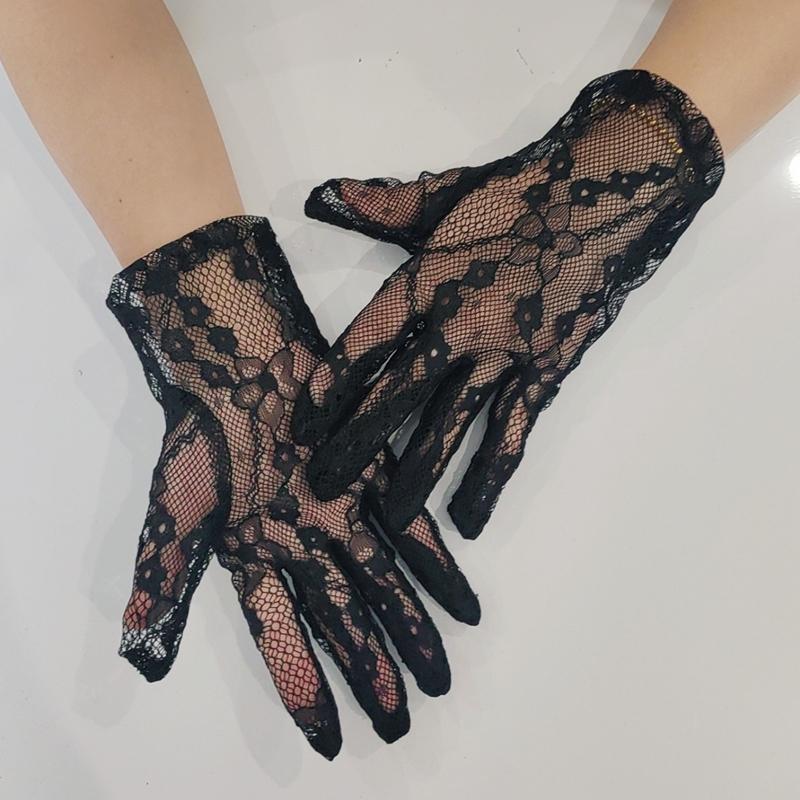 Sexy Black Hollow Mesh Gloves Sunscreen Thin Elegant Short Transparen Sheer Mittens Bridal Wedding Dress Gloves
