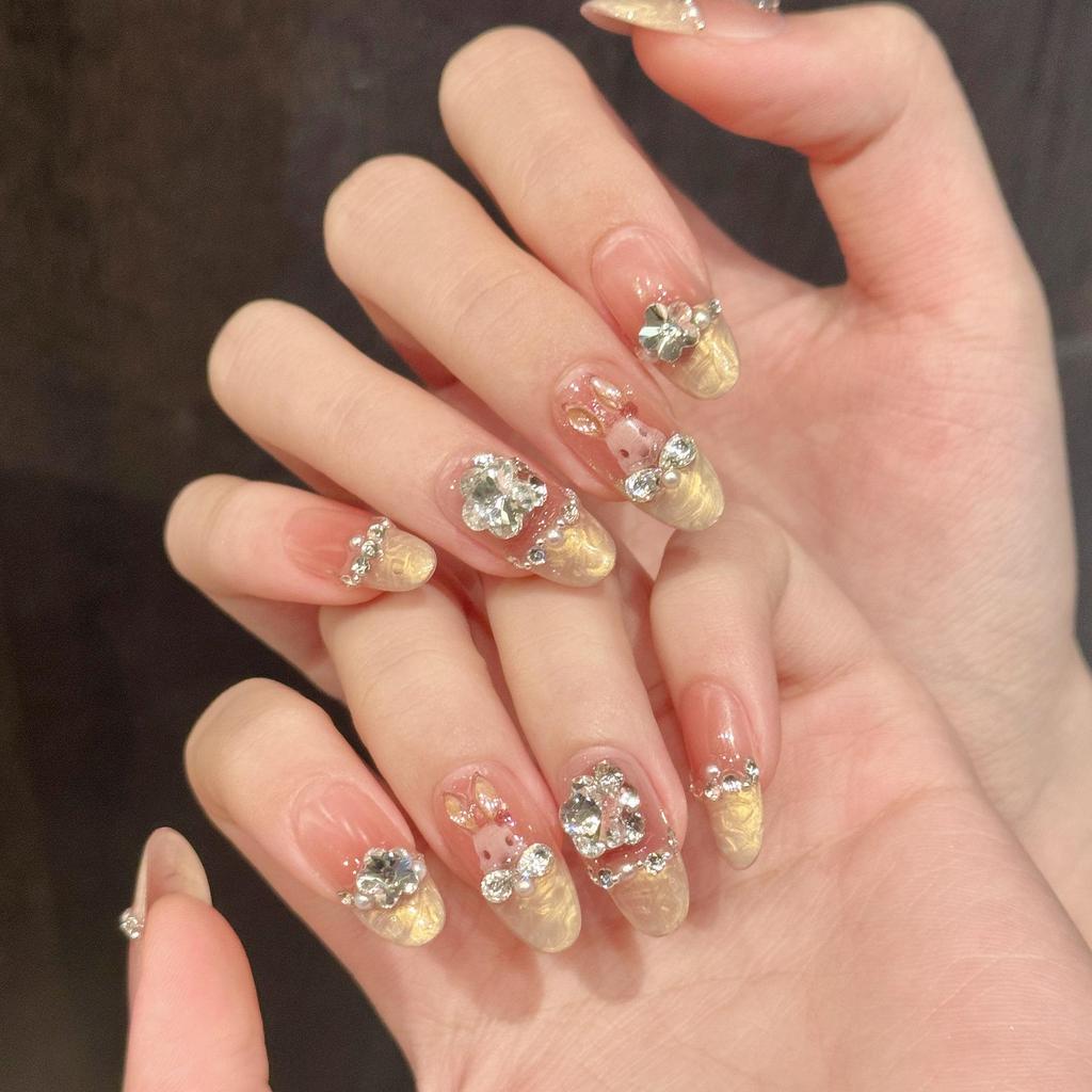 Yihe Original Rococo Rabbit Cartoon Cute Bunny Blush French Rhinestone Handmade Nail Art
