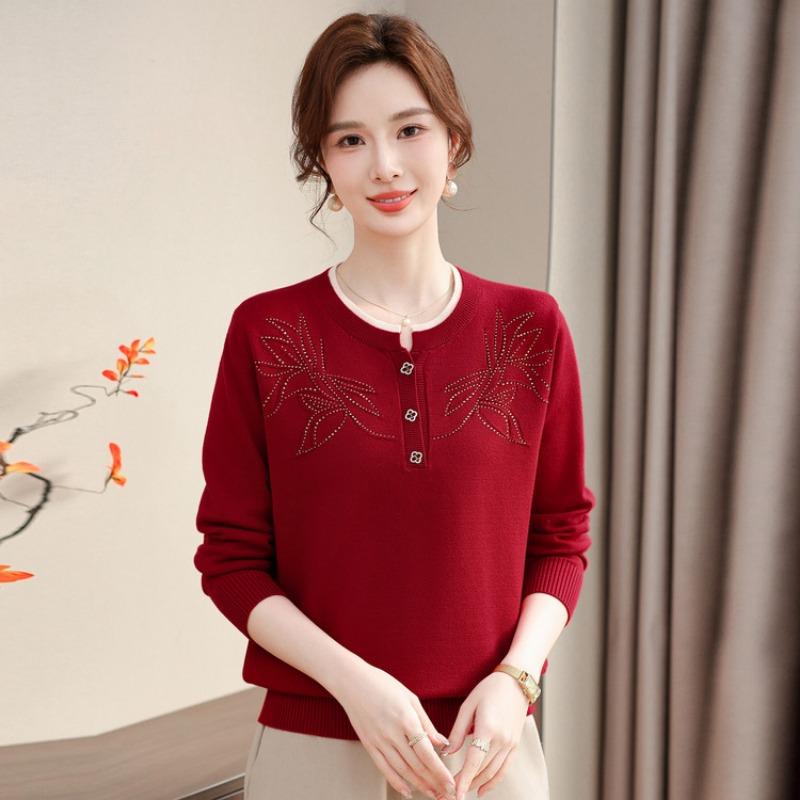 Spring and Autumn New Middle-aged and Elderly Fashion Bottom Shirt Mom Women's Hot Diamond Knitted Sweater Sweater