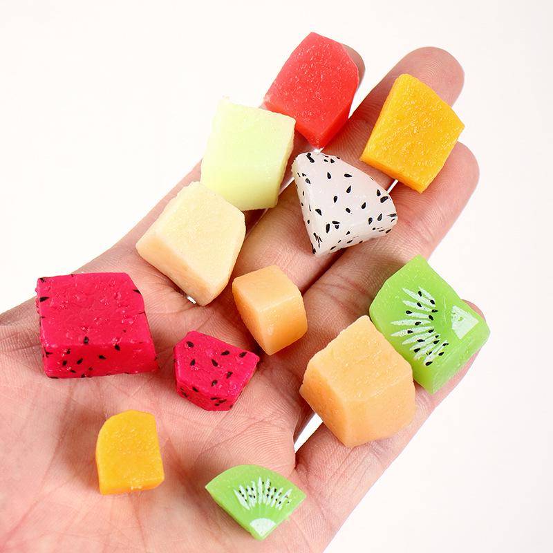 Miniature Fruit Cube Toys: Pitaya, Mango, Kiwi - Fruit Salad Platter Accessories