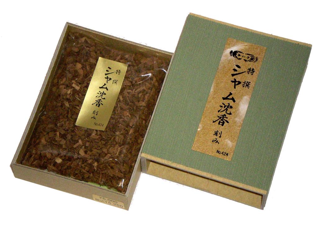 Gyokushodo Incense Specially Selected Siamese Agarwood, Chopped #424