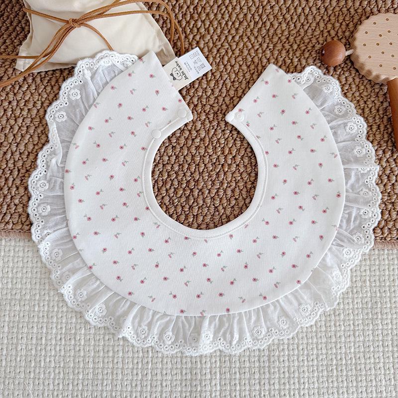 Large Korean-Style Princess Baby Bib with Lace – 360° Coverage, Cotton Shawl.