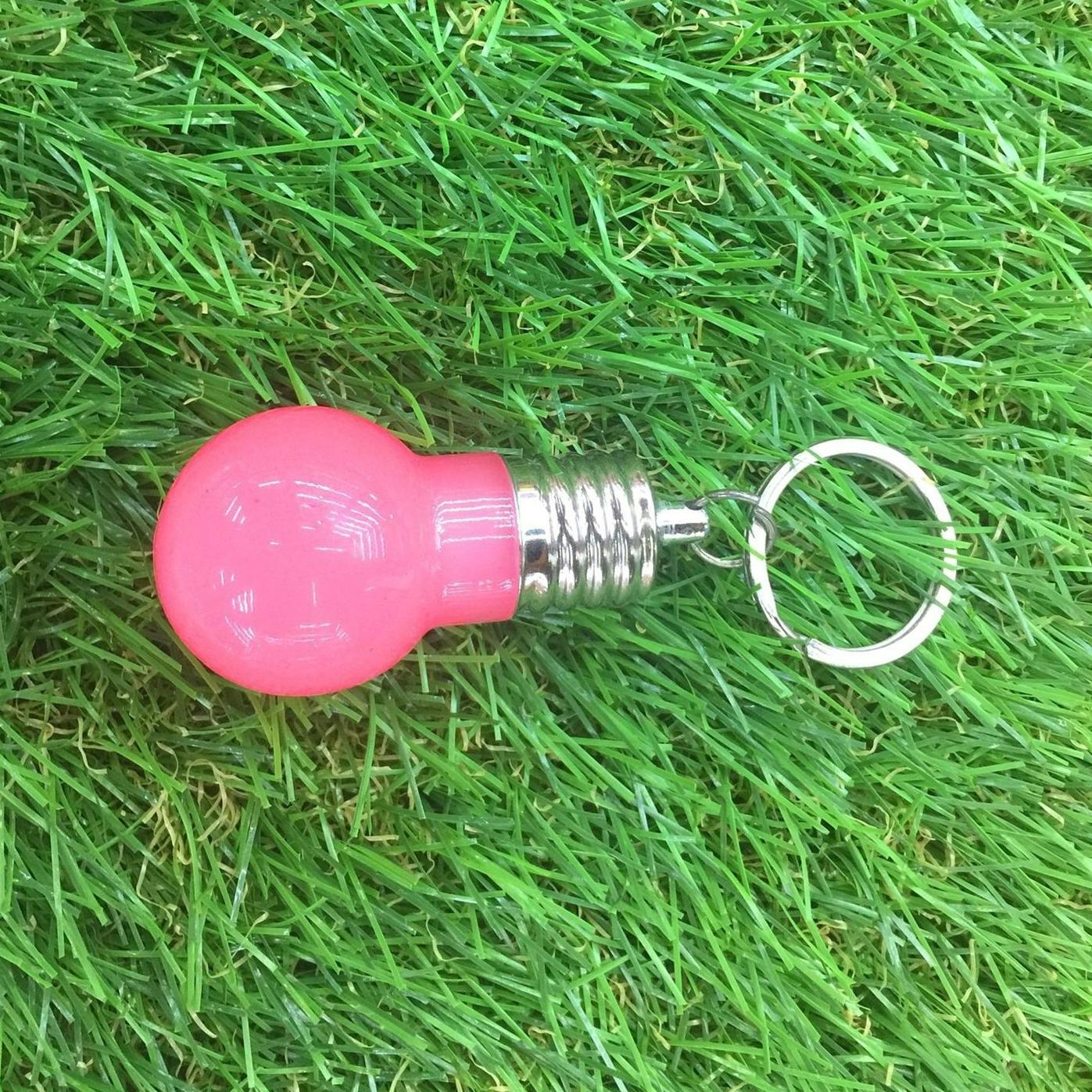 Fahsion Bunte wechselnde LED-Taschenlampe, Mini-Leuchtmittel, Schlüsselanhänger, kreatives Spielzeug, Geschenk rosa
