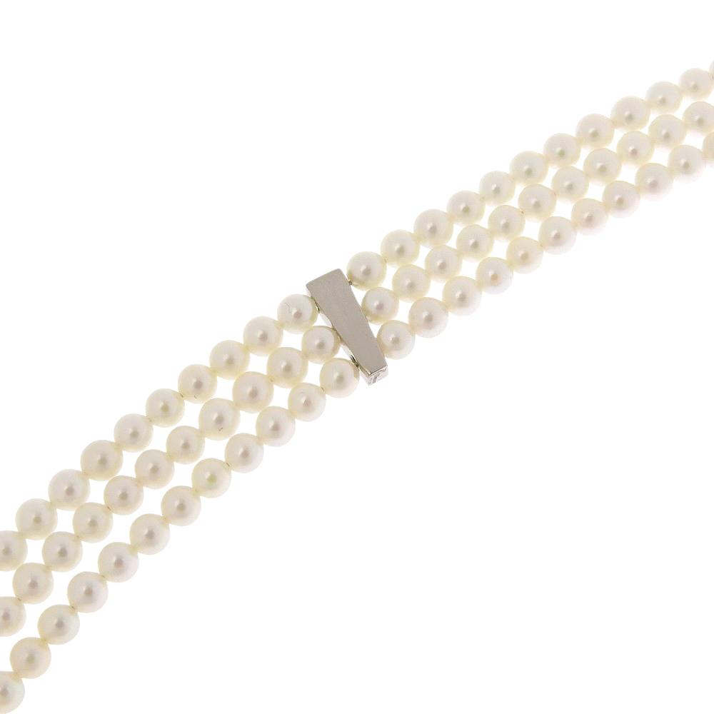 Baby pearl Necklace 3 stations 14 white gold/Pearl 20.1g Women Used