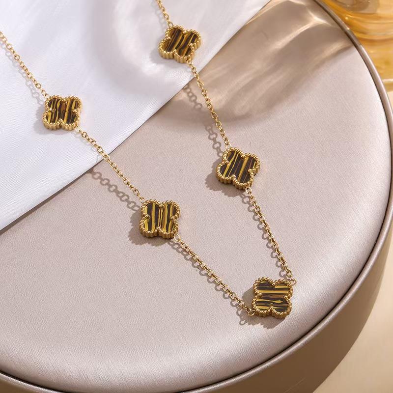 13mm Titanyum Çelik Dört Yapraklı Yonca Çift Taraflı Sedef Kolye 18K Altın Kaplama Solmaz Hafif Lüks Köprücük Kemiği Zinciri
