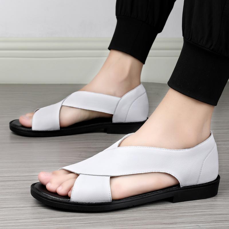 Men Sandals Black Leather Gladiator Sandals Outdoor Roman Sandals Slip On For Men Open Toe Beach Shoes Plus Size