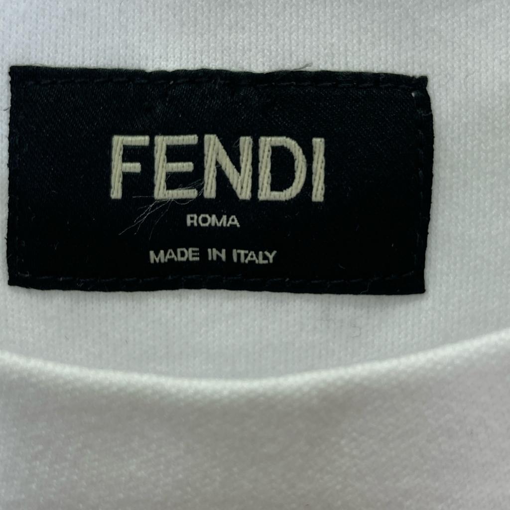 Fendi FY0936 ARYR White 24 Year Zip Pocket T-Shirt Tops S whiteUsed