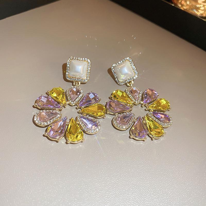 Silver Needle Vintage Pearl and Rhinestone Flower Earrings - French High-End Niche Court Style