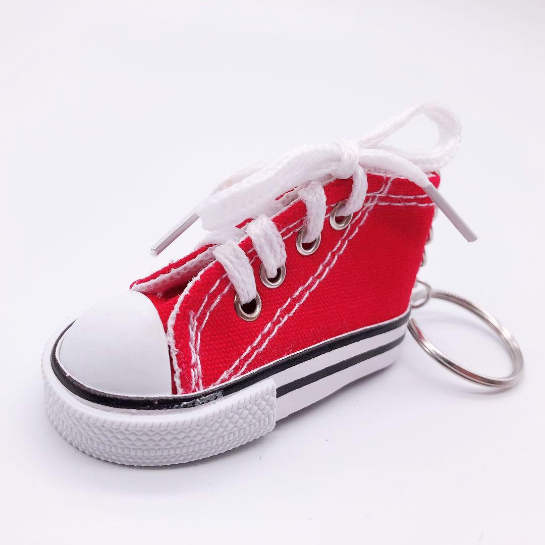 

Mini Canvas Shoe Keychain: Fashionable Pendant & Motorcycle Kickstand червоний