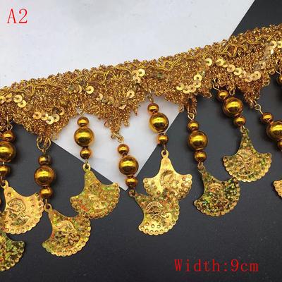 Tissu à franges en dentelle dorée et argentée de 1 m, sequins, paillettes, pompons et ruban pour la confection de vêtements de scène, de robes de mariée et de fêtes.