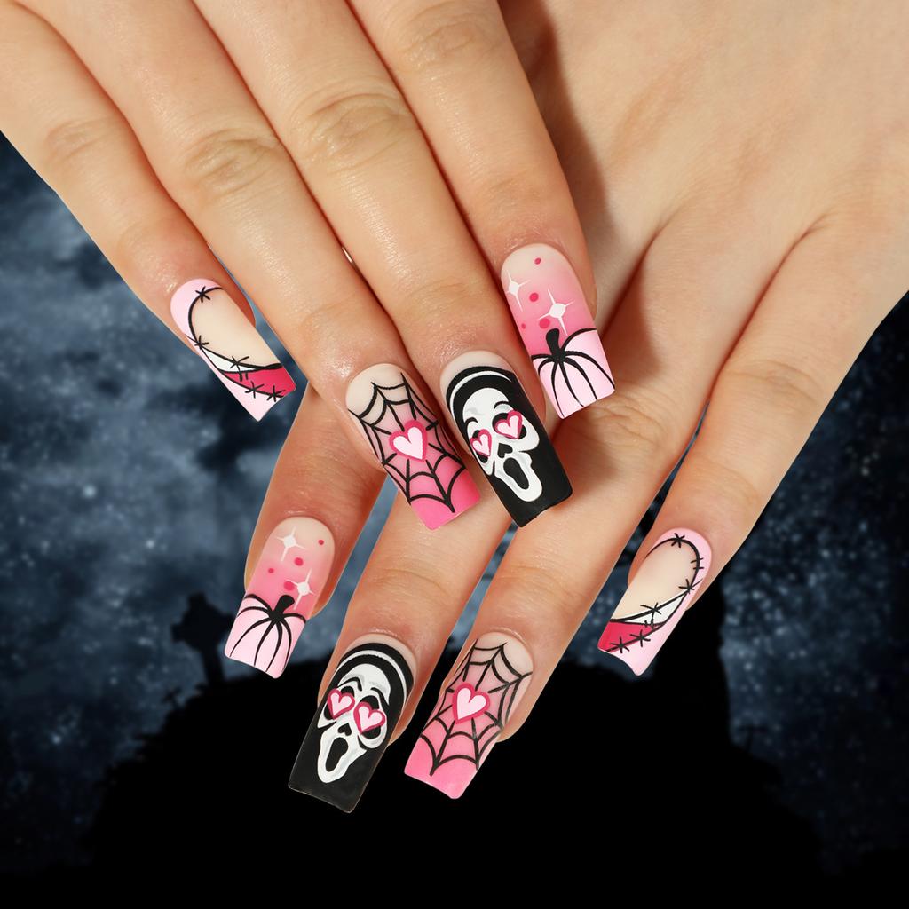 2025 New Halloween Wear Nail 3D Three-dimensional Nail Art False Nails European and American Spider Bat Nail Pieces