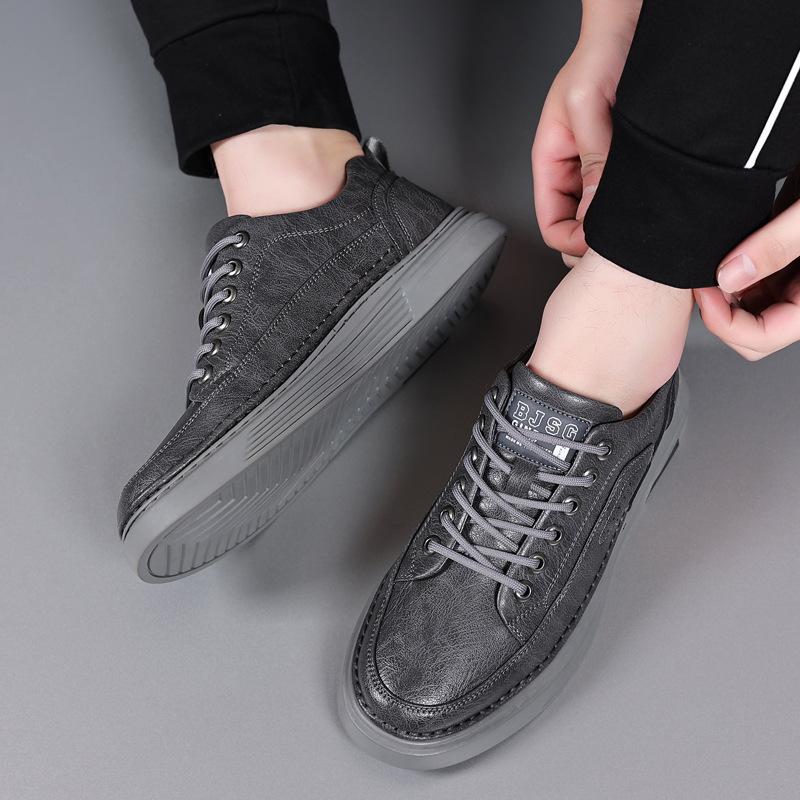 Jugend-Lederschuhe Herren Koreanische Version Trend Atmungsaktive Herren-Leder-Board-Schuhe Business Casual Schuhe Mode Britisch Weiche Sohle