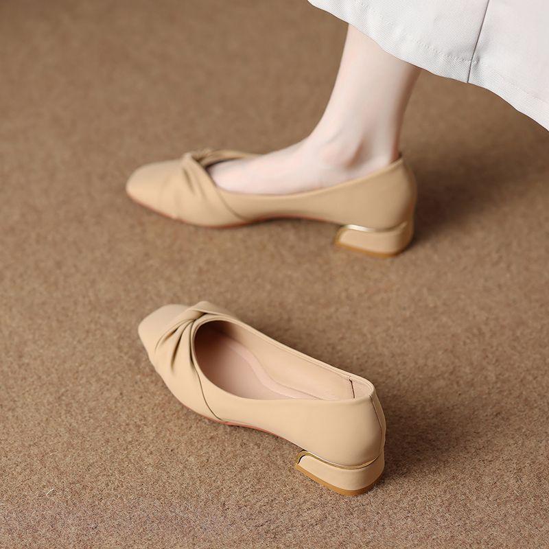 

- Women s shoes autumn new soft soles are not tired feet 3 cm small heel French style 39