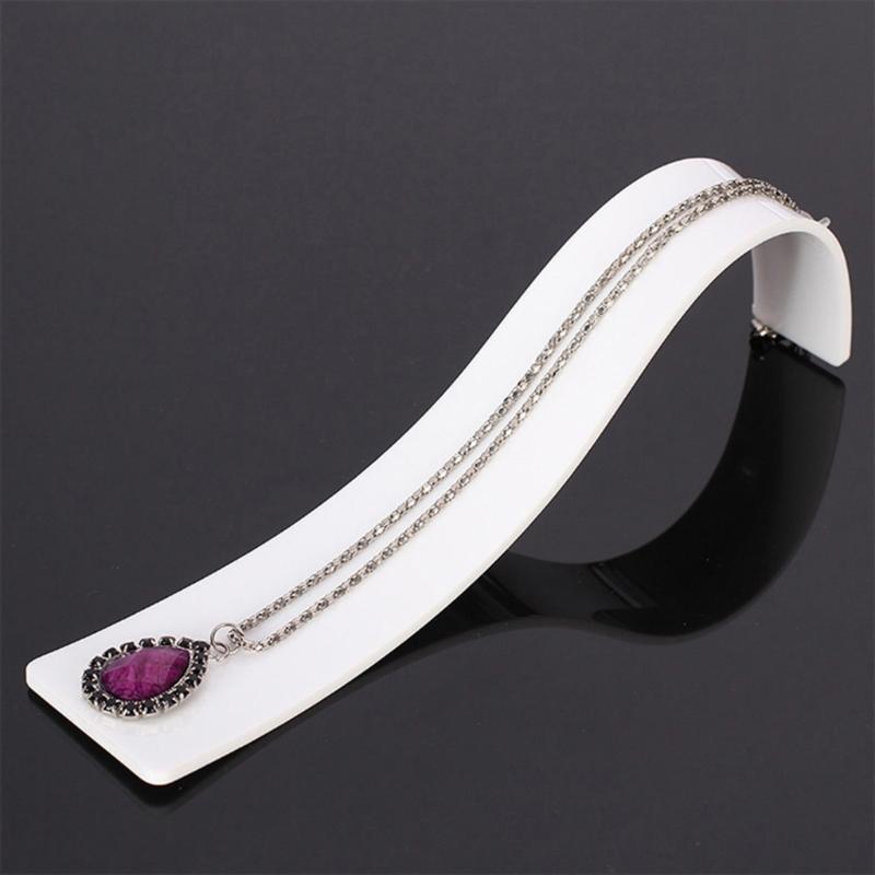 Organizator convenabil pentru lanțuri de mână Suport portabil pentru bijuterii pentru brățări și coliere Suport elegant pentru bijuterii