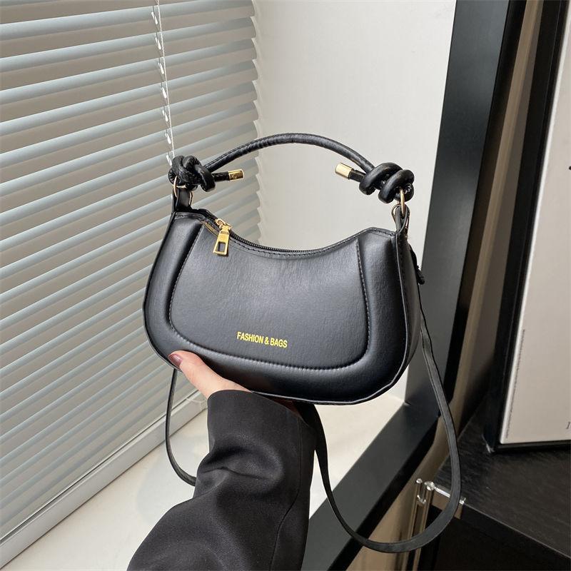 Korean niche saddle bag women's 2025 new trendy high-quality texture shoulder crossbody versatile portable underarm bag