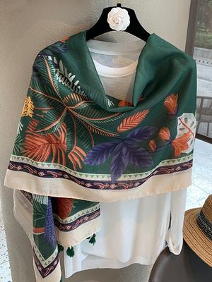 Elegant Women Silk Scarf Wrap Shawl Retro Green Print Sunscreen Bandanas Hijab Mujer Scarve Pareo Headscarf Travel Fashion New