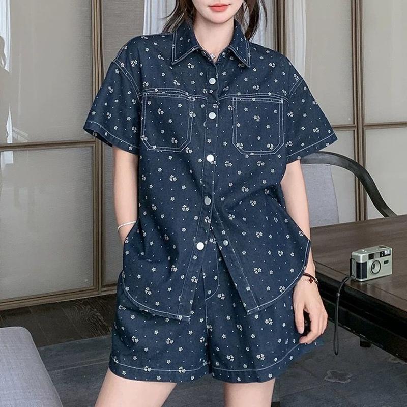 

2025 summer new women s suits shorts denim two-piece set casual short sleeved women 2 pc sets S синій