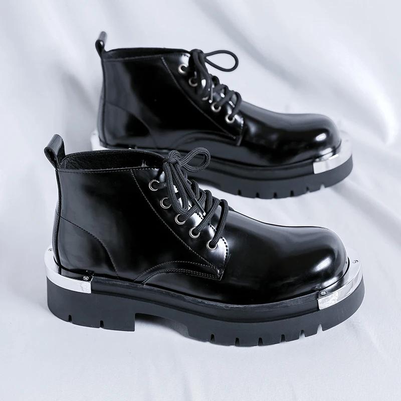 Neue Herren Leder Freizeitschuhe Britischer Stil Motorradstiefel Herren Schnürschuhe Herren Low Top Schuh Rutschfest Winter Basic Stiefel