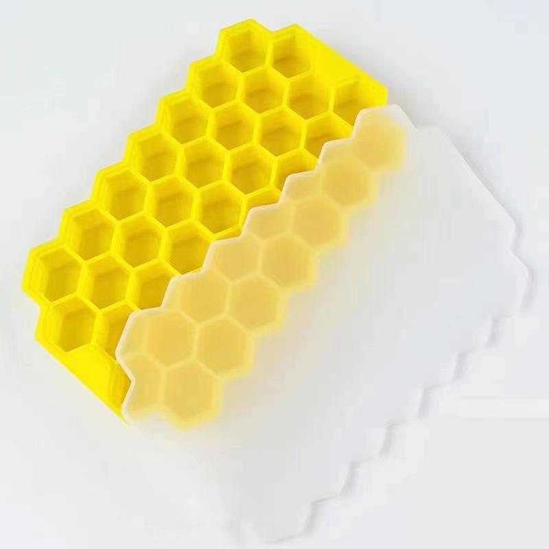 2 Stück Premium-Eiswürfelformen mit Deckel, Silikon, leicht zu lösen, 74 Stück Eiswürfelbereiter, wiederverwendbare Eiswürfelformen für gekühlte Getränke, Whiskey, Cocktails, Essen