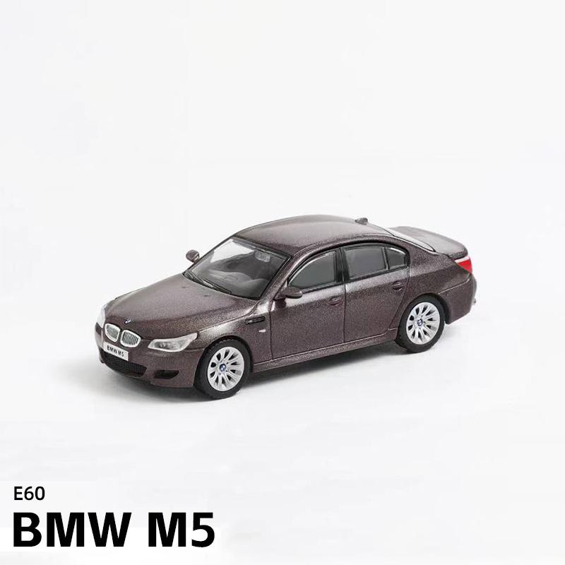 

1:64 M5 E60 Литі Металеві Моделі Автомобілів та Іграшкові Транспортні Засоби Модель Автомобіля Масштабна Модель Автомобіля Для Дітей