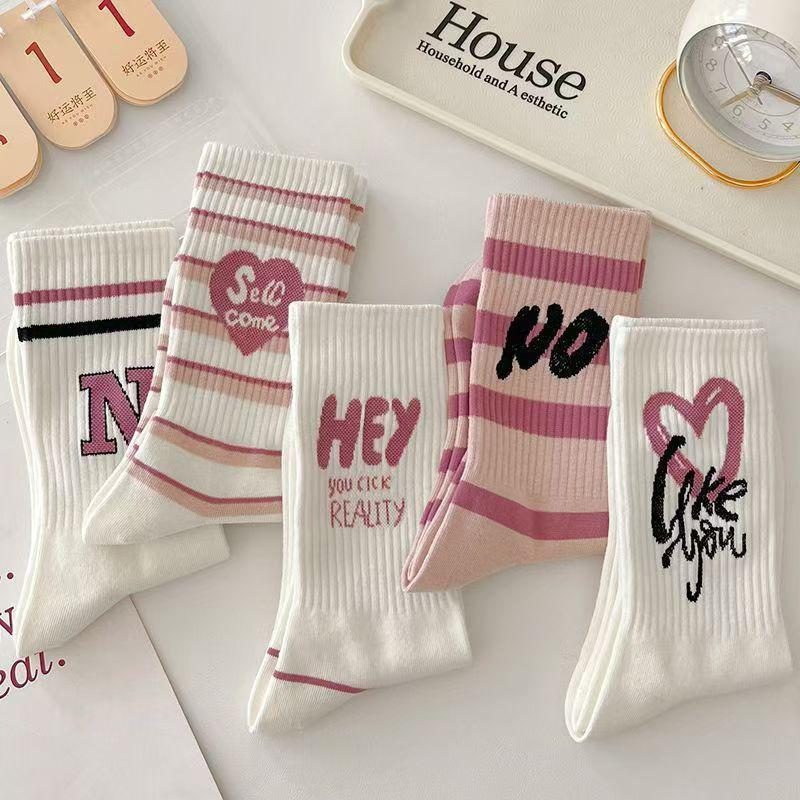Korean Style Bowknot Ladies Mid-Calf Piled Socks for Autumn and Winter