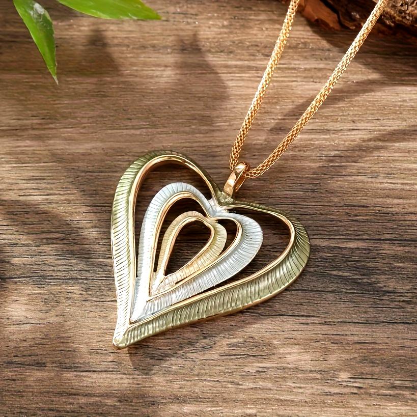 

Многослойное ожерелье в стиле бохо-шик с подвеской в виде сердца и эмалью-макарон