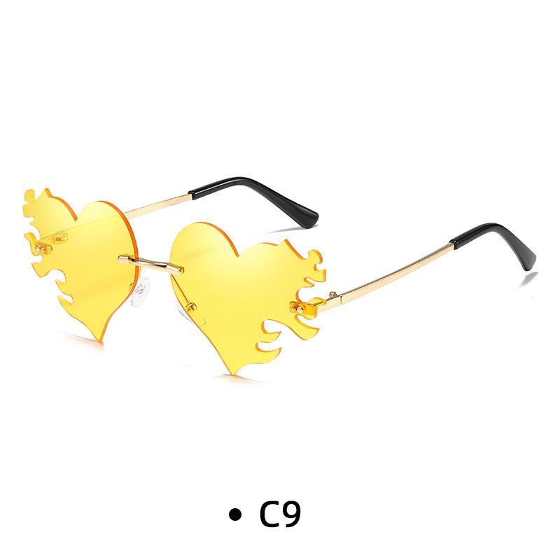 Fashion Rimless Sunglasses Flame Unique Big Love Heart Eyewear Luxury Brand Designer Vintage Sun Glasses Shades UV400 Eyewear
