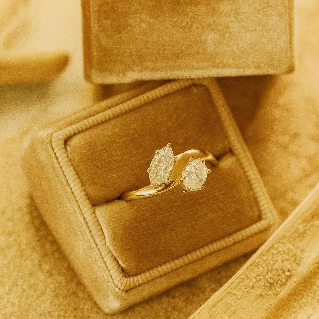 Toi Et Moi Cubic Zirconia Engagement Ring: Marquise & Oval Double Stone Silver Wedding Ring: Art Deco Bridal Jewelry Gift For Her