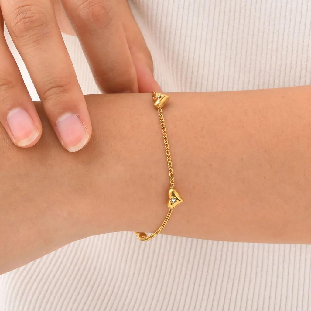 Stainless Steel Vintage Golden Heart zircon Bracelet For Women Fashion Chain Bracelets New Fashion Wrist Jewelry Girl Gift