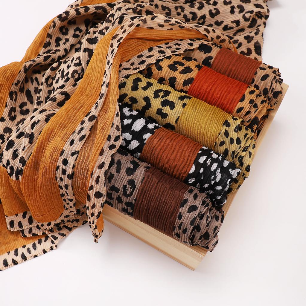 New Soft Pleated Cotton Scarf Leopard Print Hijab Islamic Solid Headscarf Crinkle Hijab Foulard Femme Musulman Wrap Bandana