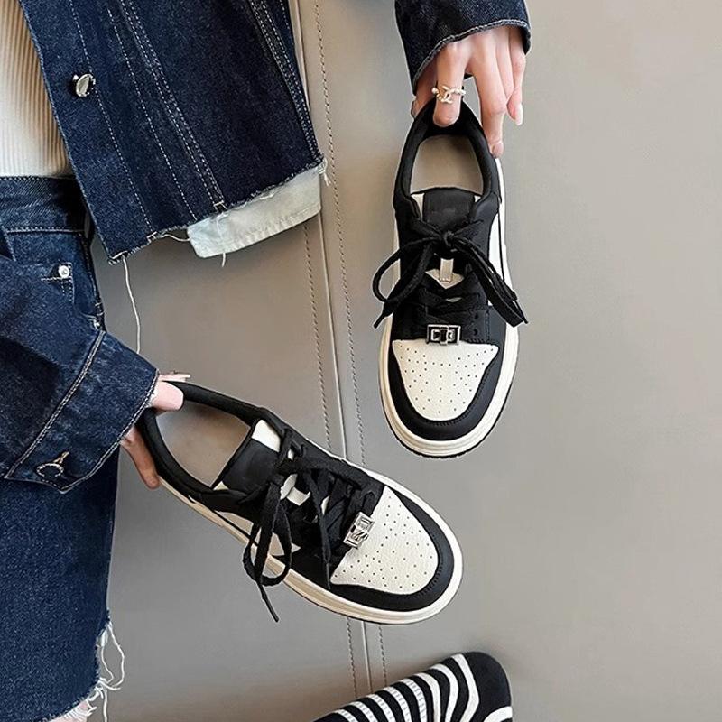 

Uncle s same style~ leather board shoes 2025 new casual sports shoes women s little white shoes dad shoes small size 32-34 40 чёрный