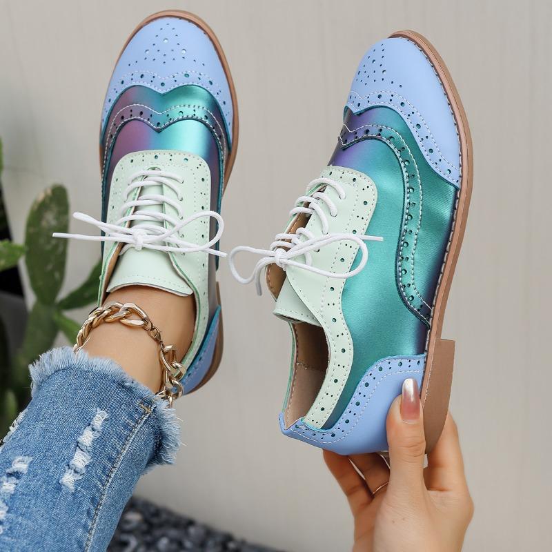Fashion European and American Foreign Trade Fashion New Simple and Elegant British Style Casual Two-tone Women's Flat Brogue Shoes