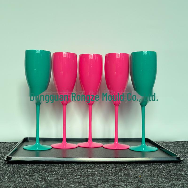 Colorful Shatterproof Plastic Wine Glasses, Anti-Fall, High-Foot Champagne Glass with Custom Logo for Bar Parties.