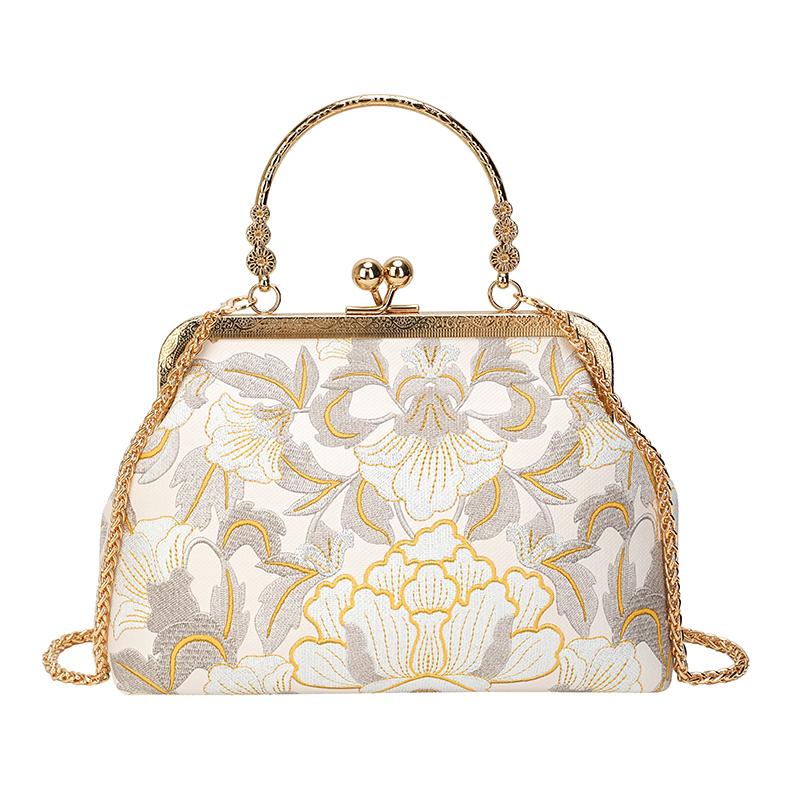 New Embroidered Fashionable Chinese Style Women s Crossbody Bag 2026 Hot Selling Versatile Handbag Casual Sweet Women s Bag белый