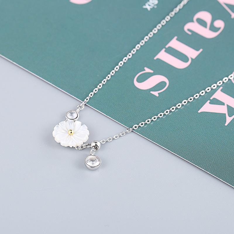 S925 Pure Silver Shell Daisy Necklace, Collarbone Chain, Women's Light Luxury, Niche Design, Ins Cool Style