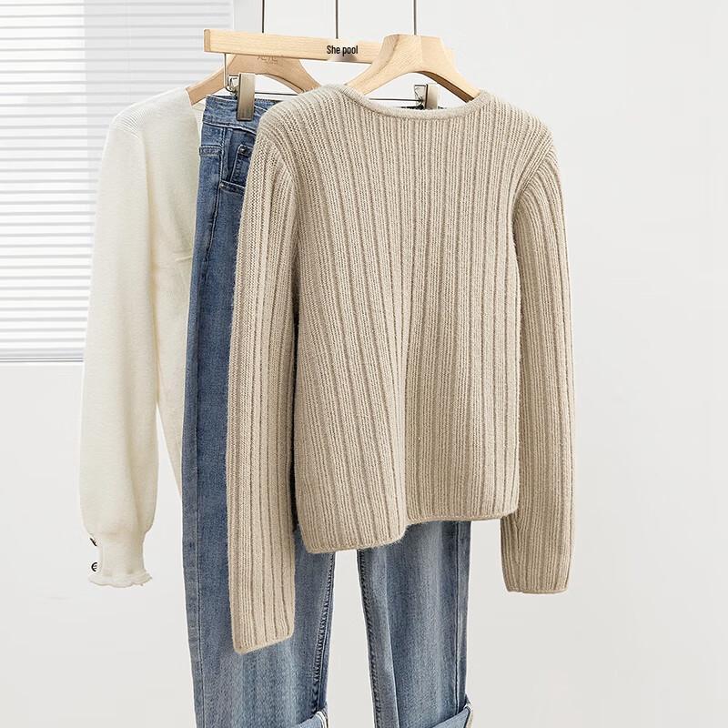 Women's Gentle Style Slim Fit Round Neck Slit Knit Top