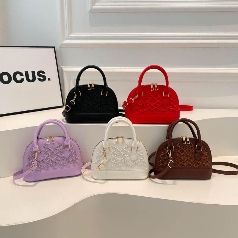 Women's New Popular Shell Bag High-end Embroidered Handbag Diamond Check Niche One-shoulder Crossbody Bag