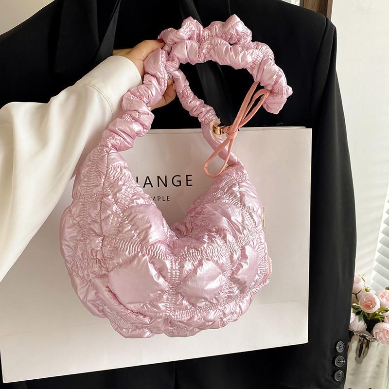 IELGY Korean Pleated Cloud Bag Dumpling Bag High-End Feel Bright Color One-Shoulder Armpit Fashion Commuter Messenger Bag