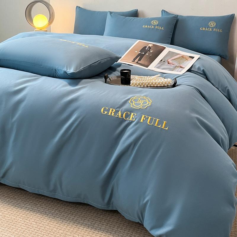Light Luxury Polished Bedding Four-piece Set Thickened Solid Color Bed Sheet Quilt Cover Pillowcase