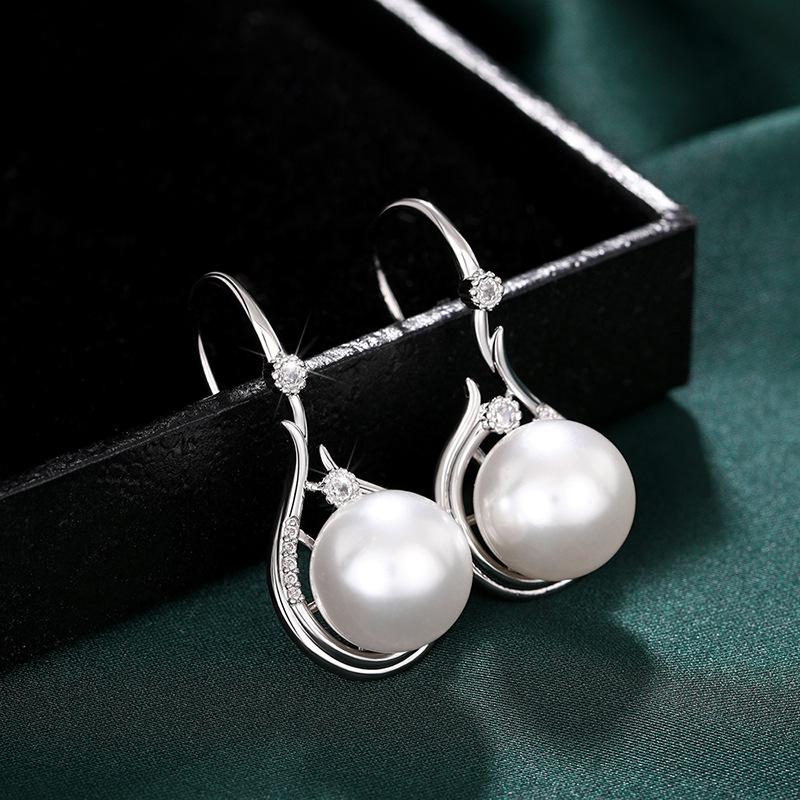 Silver Plated Teardrop Pearl & CZ Jewelry Set, Elegant Drop Earrings & Pendant Necklace Set for Women