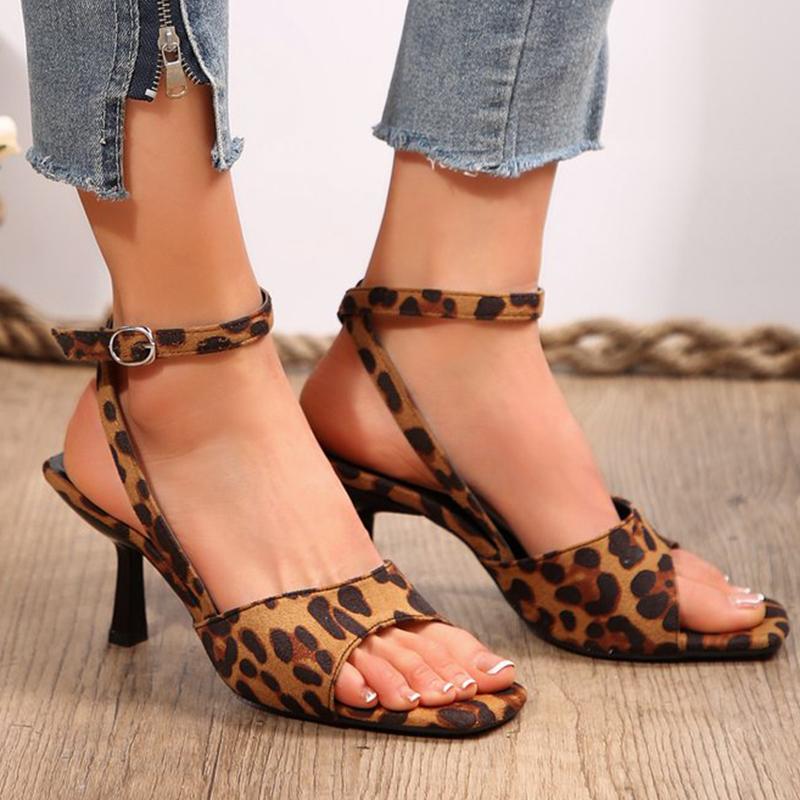 Fashion Retro Leopard Square Toe Pumps for Women Summer Adjustable Buckle Strap Female Pump Heels Non-Slip Plus Size Women's High Heels