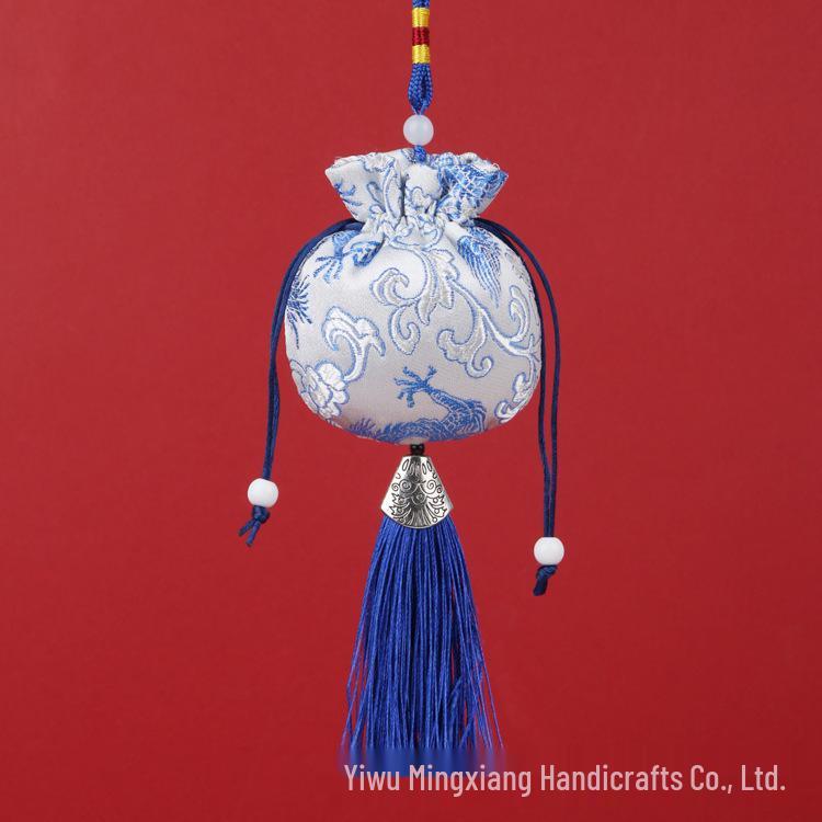 Chinese Mugwort Sachet: Traditional Herbal Mosquito Repellent Car Ornament - Dragon Boat Festival Pendant