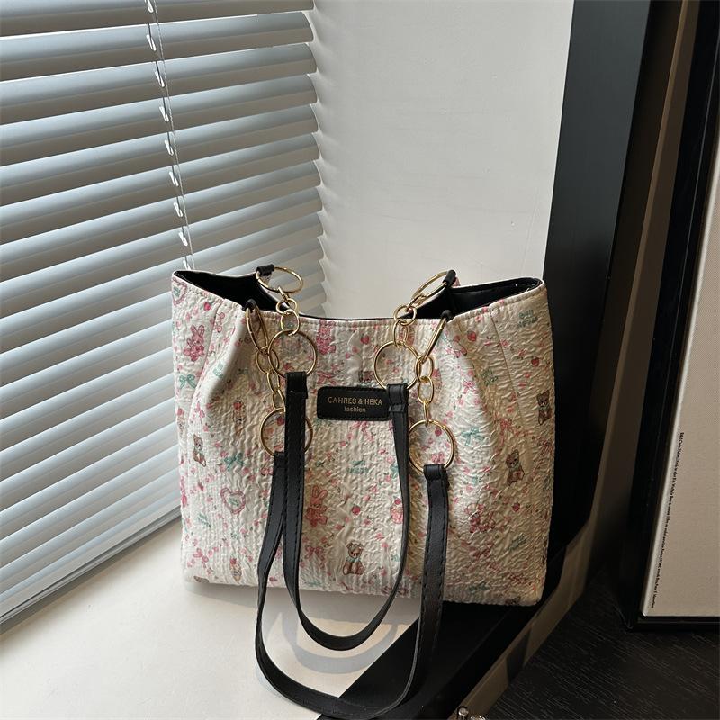 

Little Fresh Fairy Canvas Bag Shoulder Handbag Small Sweet Embroidery Literary Commuter Large Capacity Vest Bag чёрный