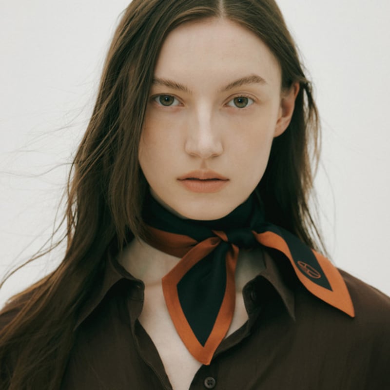 AVVINA PELLE Long Twilly Silk Scarf (3colors)