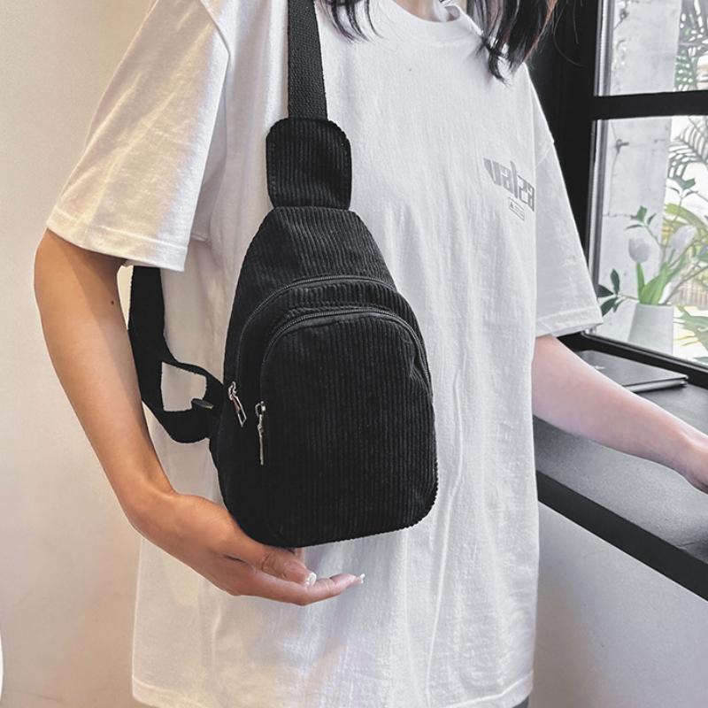 Вельветовая сумка на грудь — фото 4