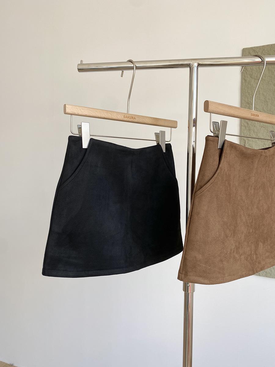 

Women s Faux Suede Midi Skirt - Anti-Light, Solid Color A-Line for Autumn/Winter Extra Large чорний