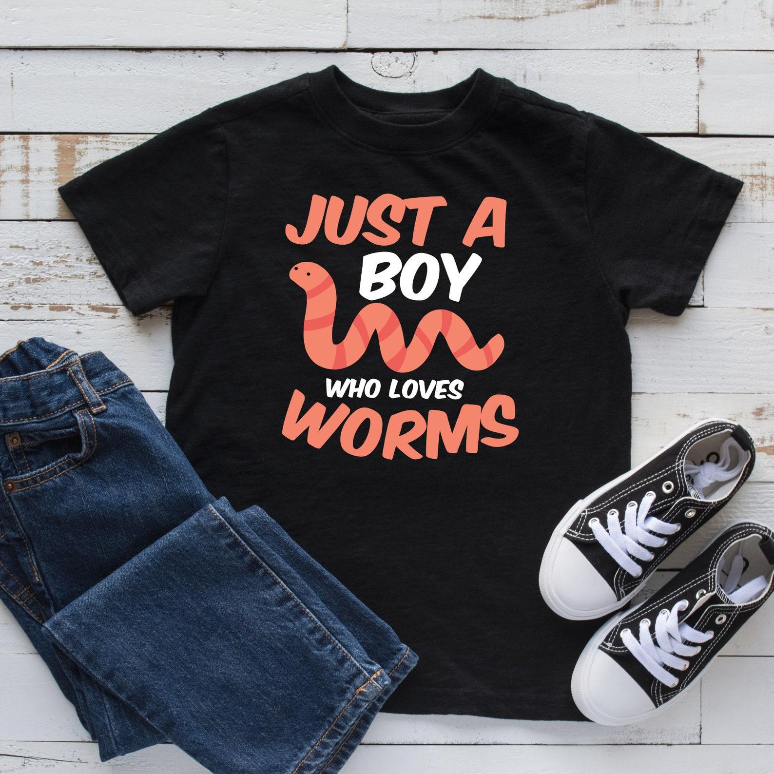 Boy Who Loves Worms Kids T-Shirt, Toddler Shirt, Kids T-shirt, Worm Lover, Nature Enthusiast 3XL