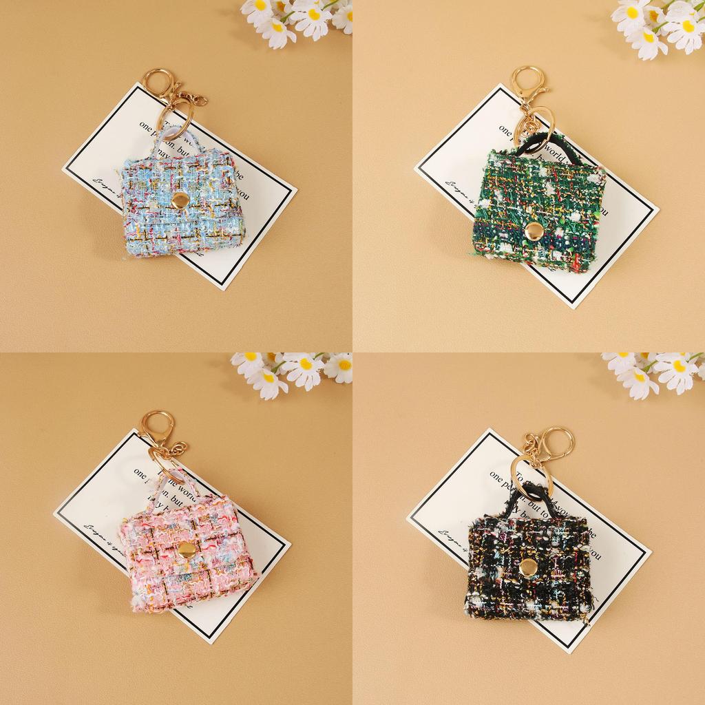 Stylish Mini Bag Keychain With Fabric Material For Fashionable Commuters